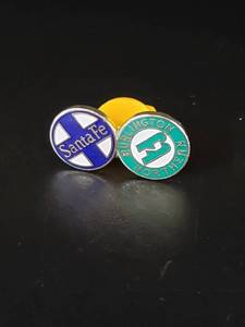 lot 1674 image: BNSF Lapel pin