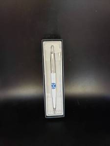 lot 1686 image: Santa Fe pen in box