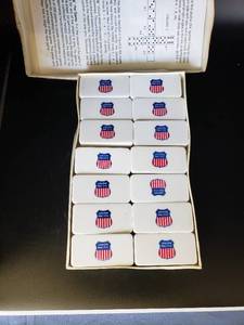 lot 1733 image: Union Pacific domino set in original box set 28