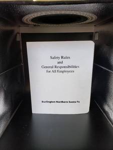 lot 1745 image: BNSF employee safety rule book