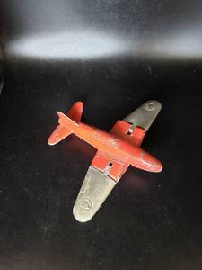 lot 1849 image: Hubley metal toy airplane