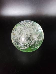 lot 1857 image: hand blown paperweight green wbubbles