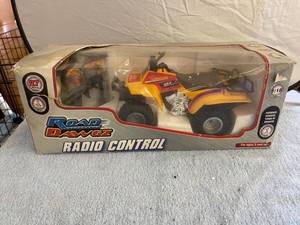 lot 3004 image: unopened remote control 4 wheeler