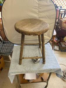 lot 3027 image: vintage wood stool