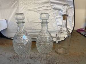 lot 3067 image: 3 liquor decanters