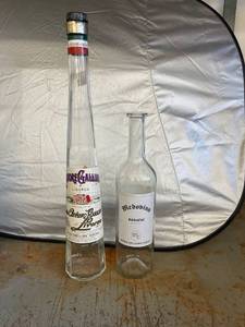 lot 3069 image: 2 liquor bottles