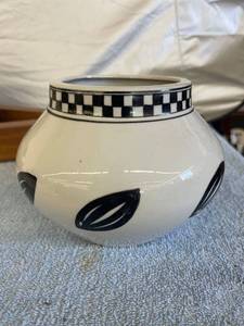 lot 3098 image: signed planter