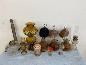 lot 3155 image: oil lamp lot