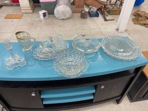 lot 3164 image: clear glass lot