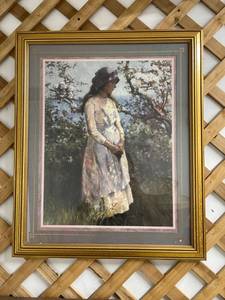 lot 3174 image: purple lady in dress picture