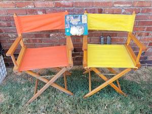 lot 5022 image: 2 Director Chairs and Hammock