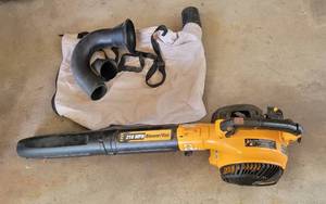 lot 4007 image: Poulan Pro 25CC210 MPH - Model BV210VS and Accessories (Tested Starts Right Up)