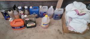 lot 4023 image: Cleaners - Rags - Anti Freeze
