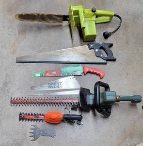 lot 4086 image: Trimmers - Saws - Chain Saw