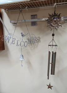 lot 4088 image: Metal Welcome Windchime and Metal Sun Windchime