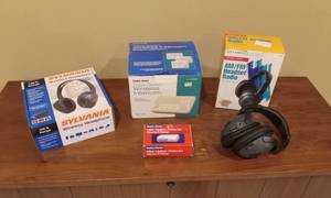 lot 3010 image: Sylvania Wireless Headphones (New in Box) - Radio Shack Three Station Wireless Intercom (Used) - Optimus AMFM Headset Radio (Used)