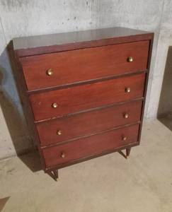 lot 3013 image: MCM Chest of Drawers 30 x 16 x 39 - in Basement