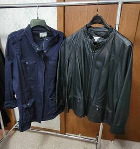 lot 1612 image: Womens Clothing - Size 1x - Coats
