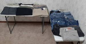 lot 1642 image: Mens Clothing - Size 42 - Dress Pants, Levis Jeans and Jean Shorts