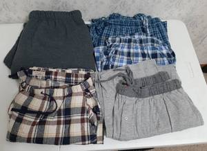 lot 1644 image: Mens Clothing - Size 2XL - Sweats and Lounge Pants