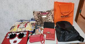 lot 1666 image: Purses and Wallets - Brighton, Nicole Lee and More