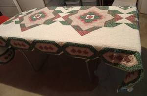 lot 3026 image: America Pacific Country Classic Quilt - King