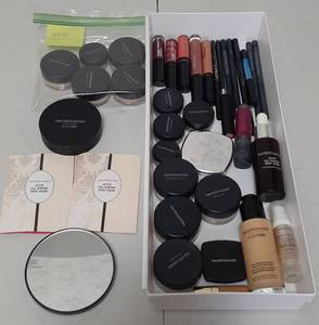 lot 1673 image: Bare Minerals Make-up and Skincare