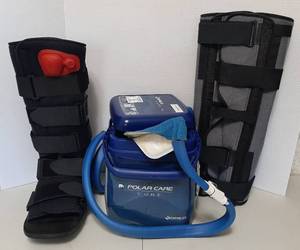 lot 1686 image: Polar Care Cube, Size Large Walking Boot and Splint