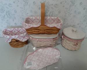 lot 1705 image: Longaberger Handwoven Baskets - See pics for details