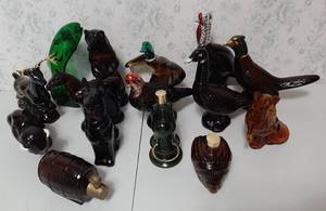 lot 1714 image: Vintage Avon Cologne Bottles