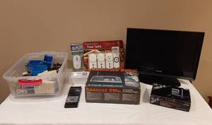 lot 3075 image: Toshiba 19 TV (Found remote after picturing), CB Radio System, Scanning Radio and Electrical Items in Storage Tote