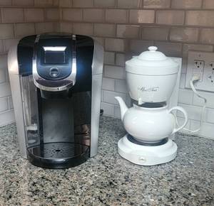lot 501 image: Keurig and Mrs. Tea Appliances