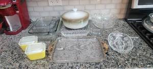 lot 506 image: Pyrex, Federal Milk Glass, Anchor Hocking and Serving Dishes