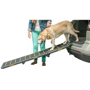 lot 47182 image: Pet GearReflective Tri Fold Pet Vehicle Ramp