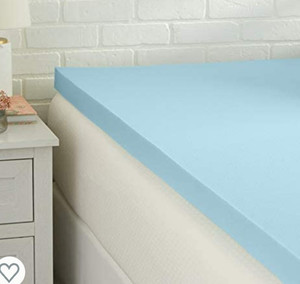 lot 47206 image: Amazon Basics Cooling Gel-Infused Memory Foam Mattress Topper, Queen