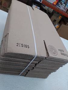 lot 47250 image: perforated packing cardboard boxes,6x6x12