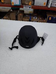 lot 47275 image: Troxel low profile equestrian Helmet, Black, size Youth Medium