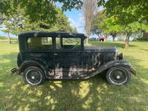 lot 1 image: running & driving 1930 Chevrolet 2 door sedan