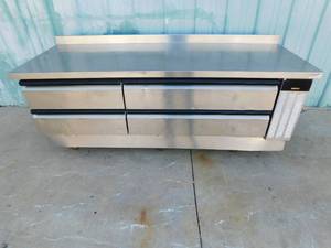 lot 1707 image: Silver King 7 Foot Chefs Base Freezer