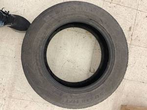 lot 24 image: west lake su318 hy 22565 r17 tire