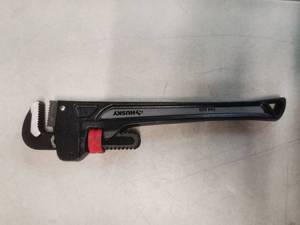 lot 8424 image: Husky 350mm Monkey Wrench
