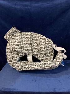 lot 34488 image: ZENOFF NURSING PILLOW DECORATIVE