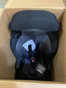 lot 38041 image: Cosco Finale 2-in-1 Booster Car Seat