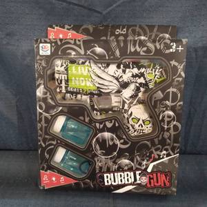 lot 56134 image: ML Toys Bubble Gun