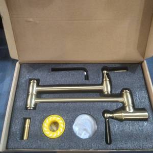 lot 56142 image: Avola High Quality Faucet Gold Bathtub Faucet