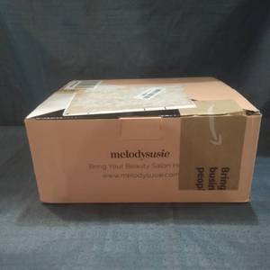 lot 56211 image: Melodysusie 36 W UV Nail Lamp