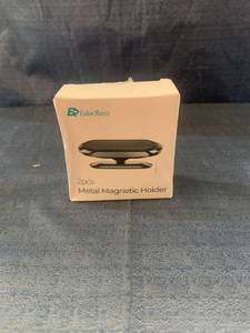 lot 56216 image: Ebor Reco 2 PCS Metal Magnetic Holder