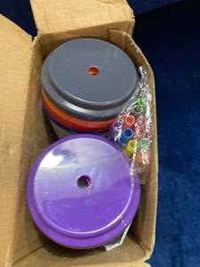 lot 56277 image: PACK OF 10 COLOR CHANGING REUSABLE COLD CUPS WITH LIDS AND STRAWS