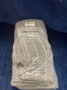 lot 56293 image: HYPER KITCHEN 4 PACK KITCHEN TOWELS GREY