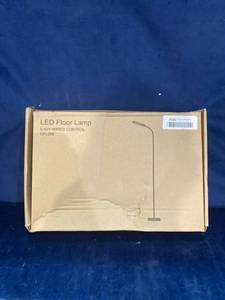 lot 56298 image: LED FLOOR LAMP DFL006
